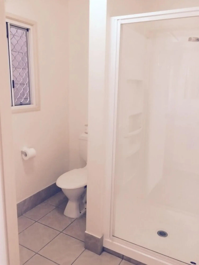 Park Avenue Hotel Motel