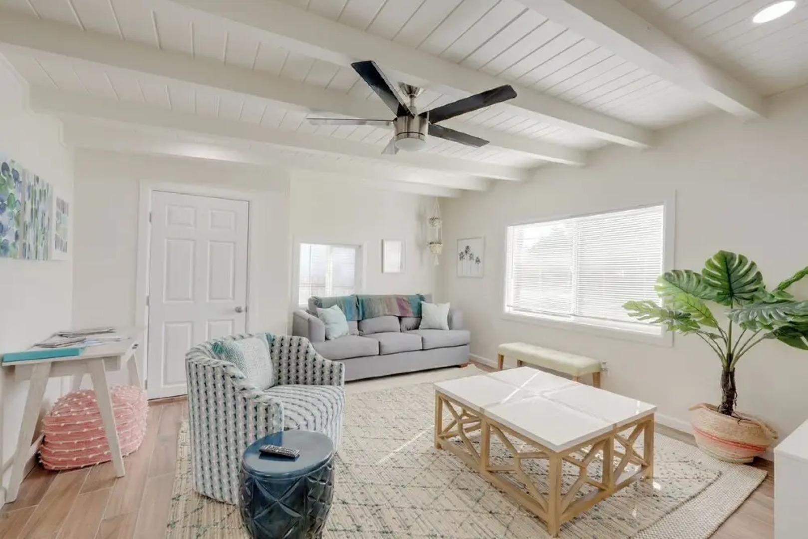 Pet-friendly Cayucos Home: Walk to Public Beach!