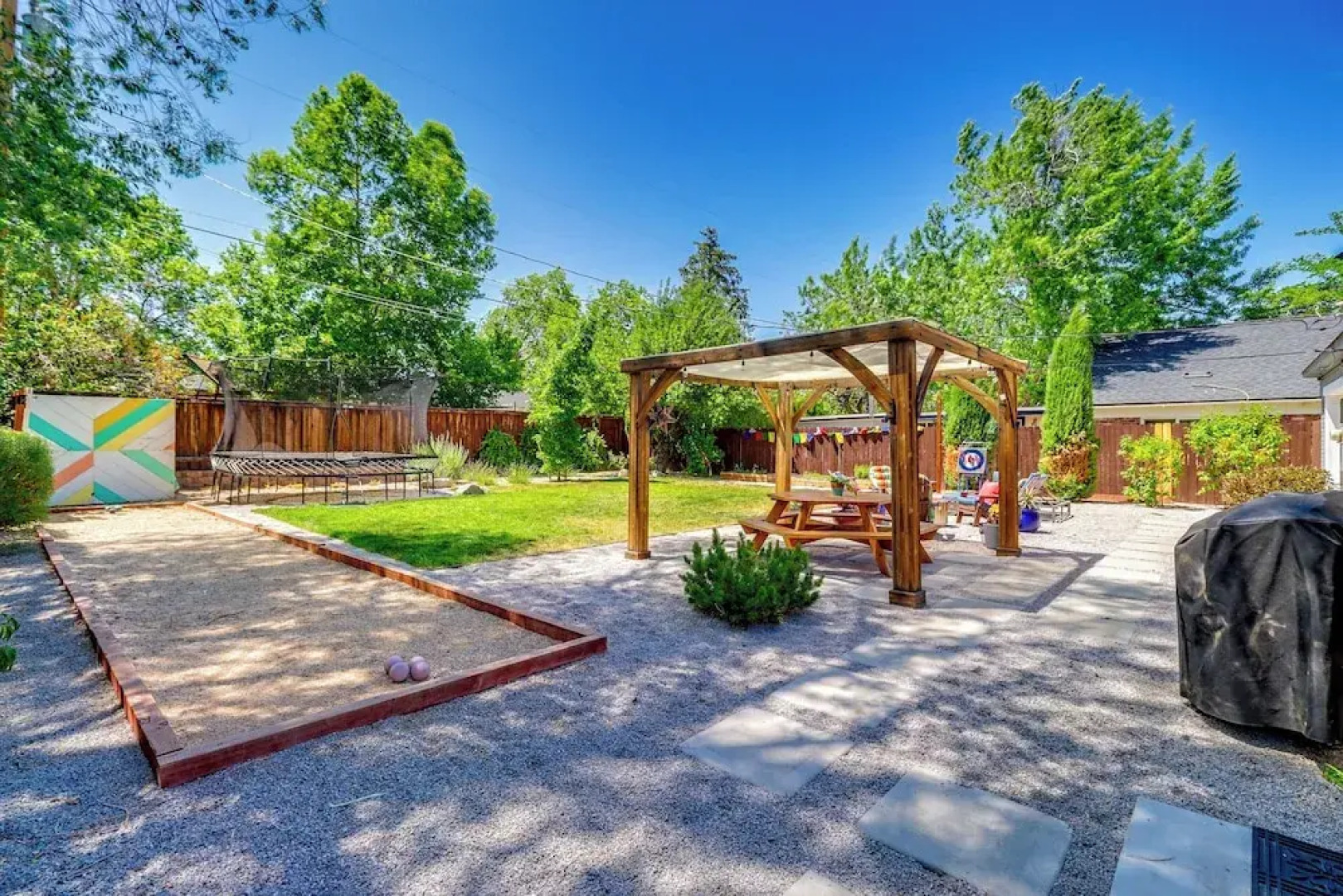 24 Mi to Slopes! Family Reno Home w/ Outdoor Oasis