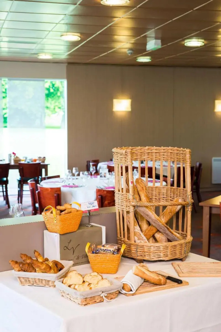 Brit Hotel Rennes St Grégoire - Le Villeneuve