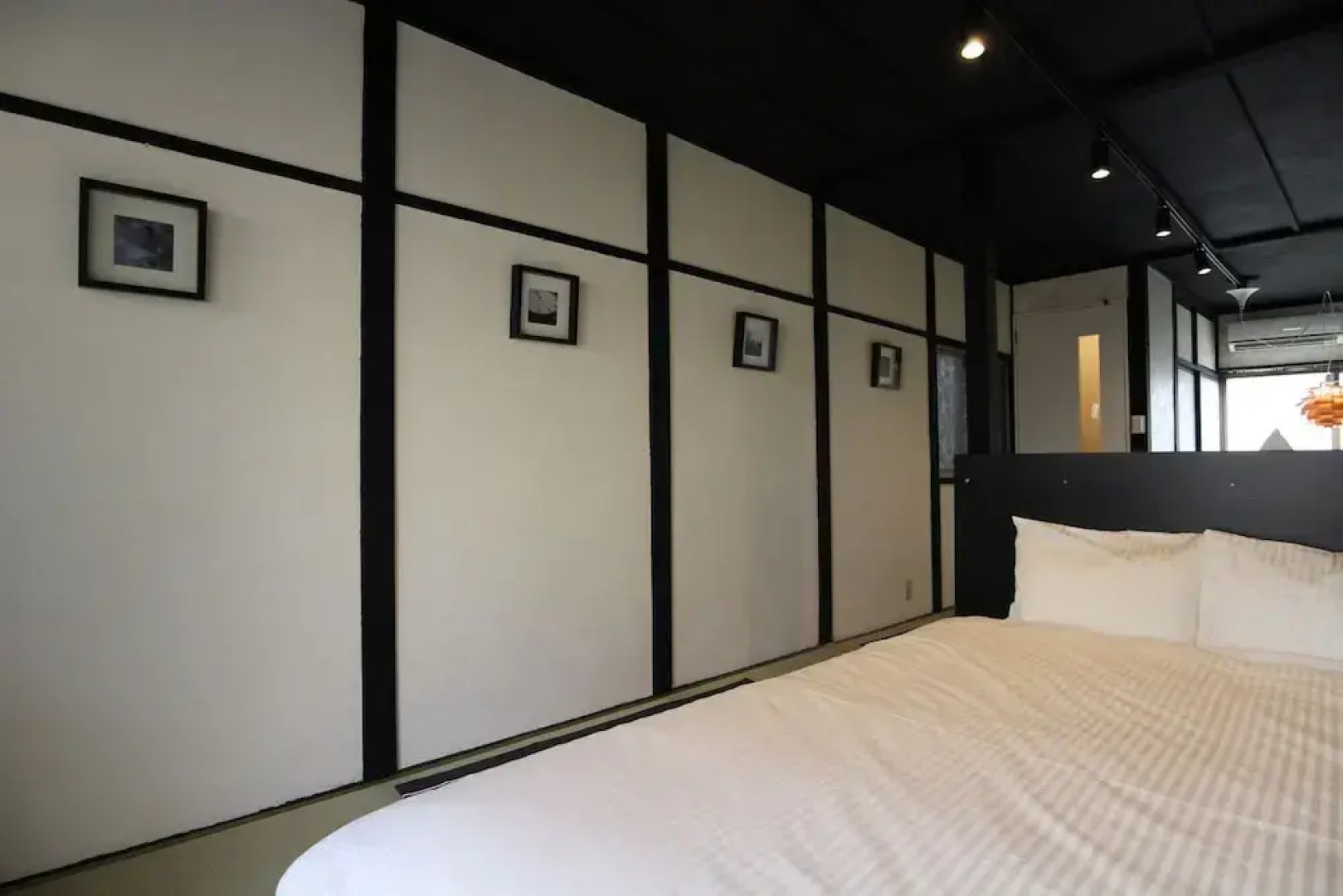 SEKAI HOTEL Mangetsu