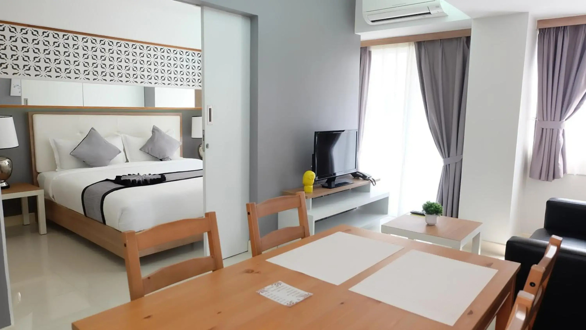 Racha Residence Sri Racha