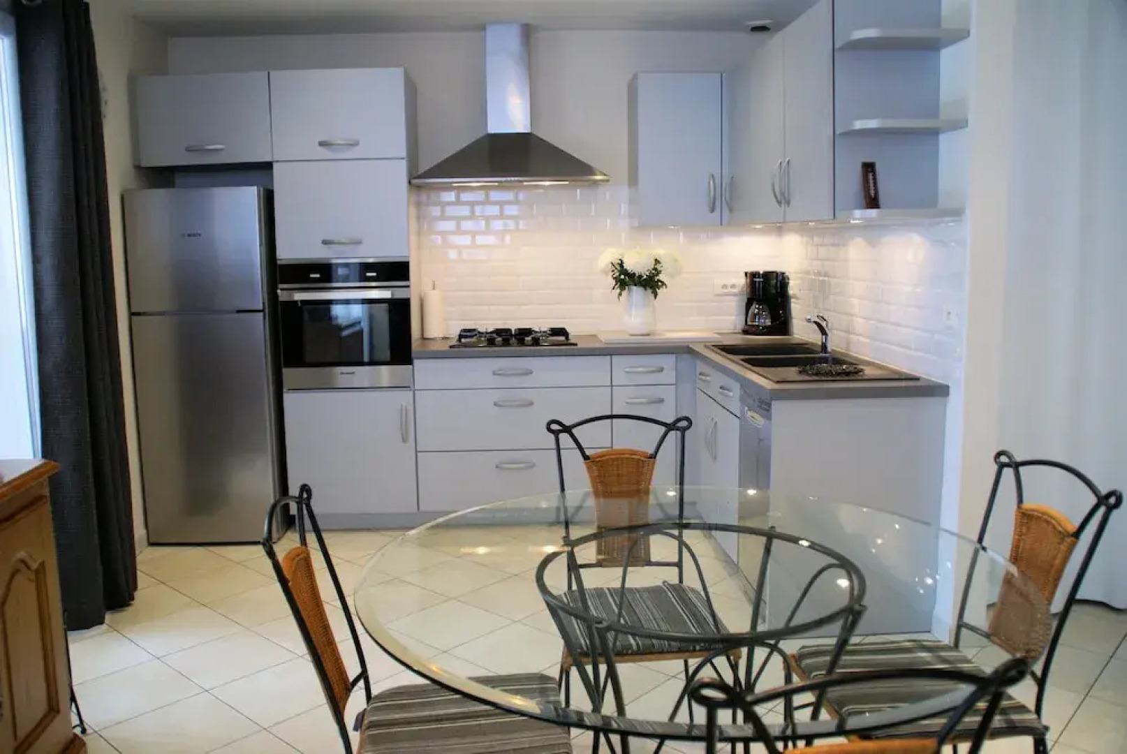 Villa l'Olivier, Chambre d'Hôtes Les Volets Bleus