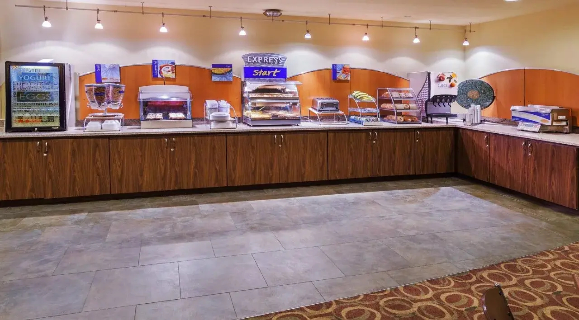 Holiday Inn Express & Suites Fort Worth Downtown by IHG