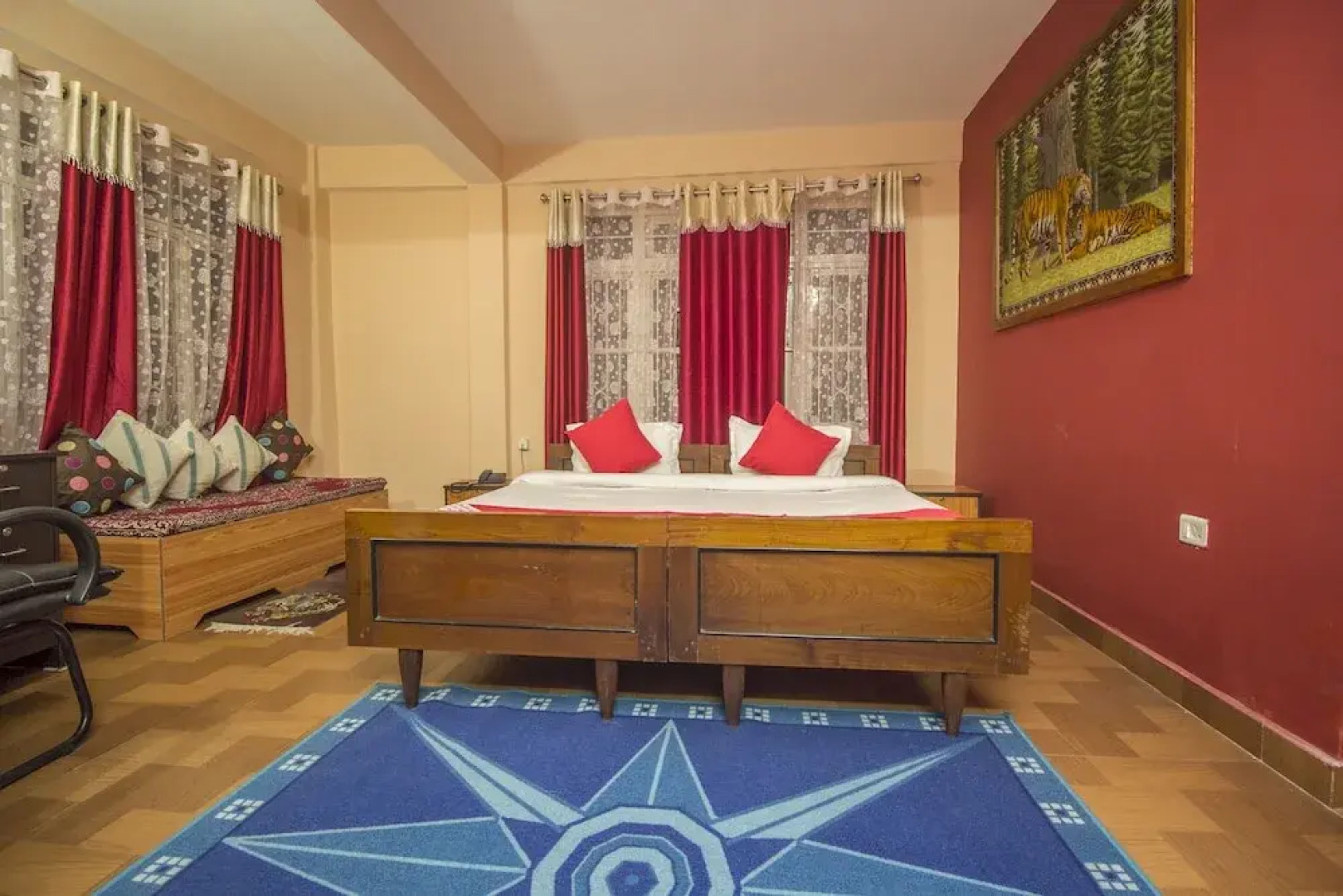 Hotel Green View Neelgiri By OYO Rooms