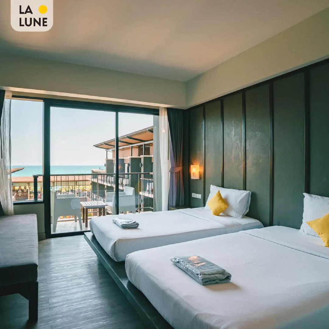 LaLune Beach Resort