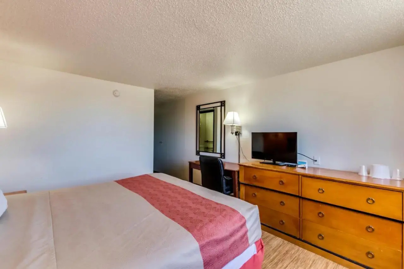 Super 8 Albert Lea Mn