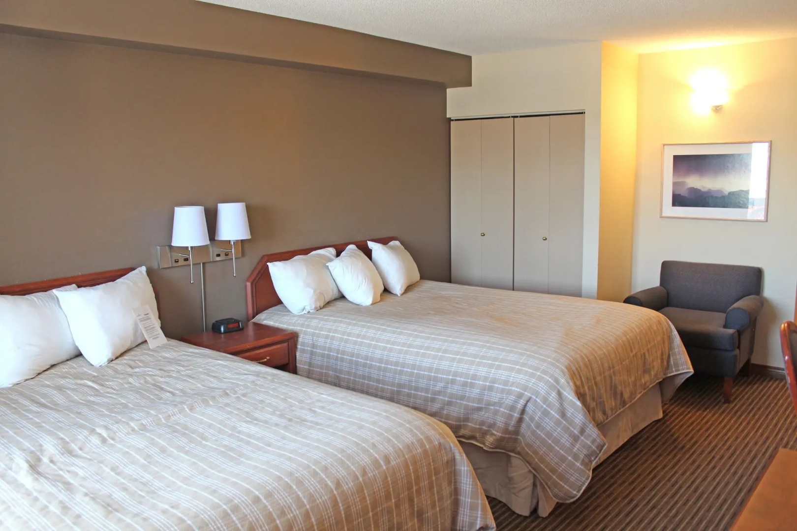 Lakeview Gimli Resort & Conference