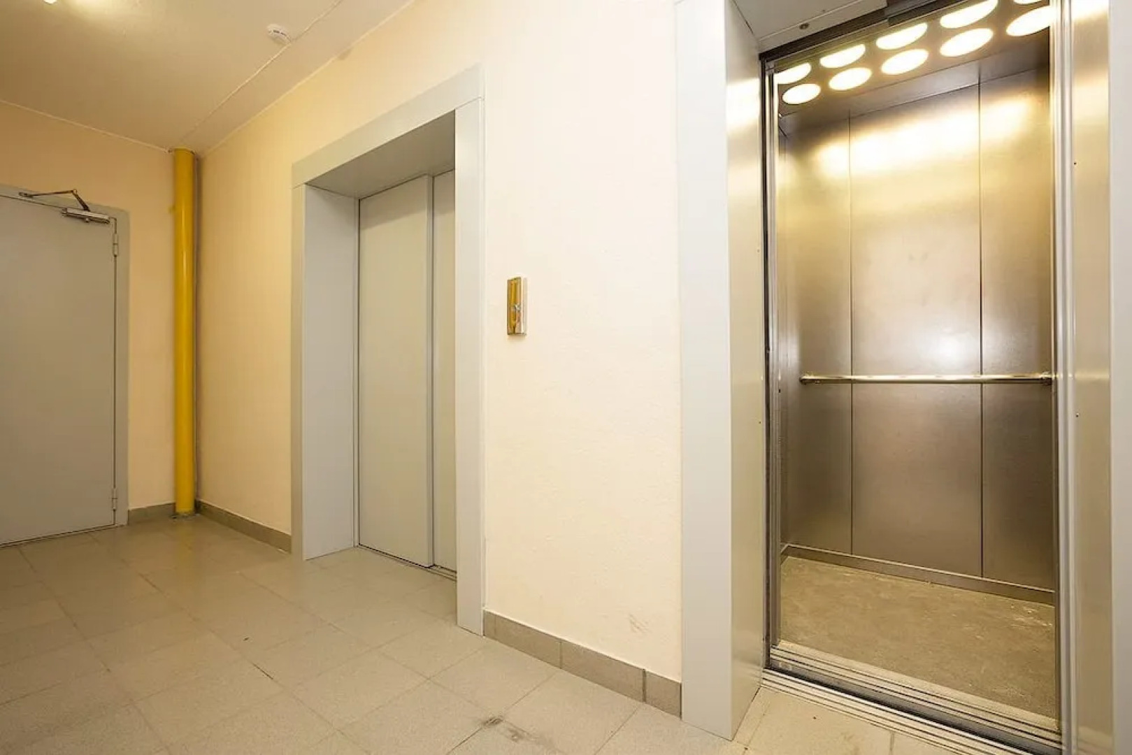 Etazhydaily Bibliotechnaya-Komsomolskaya