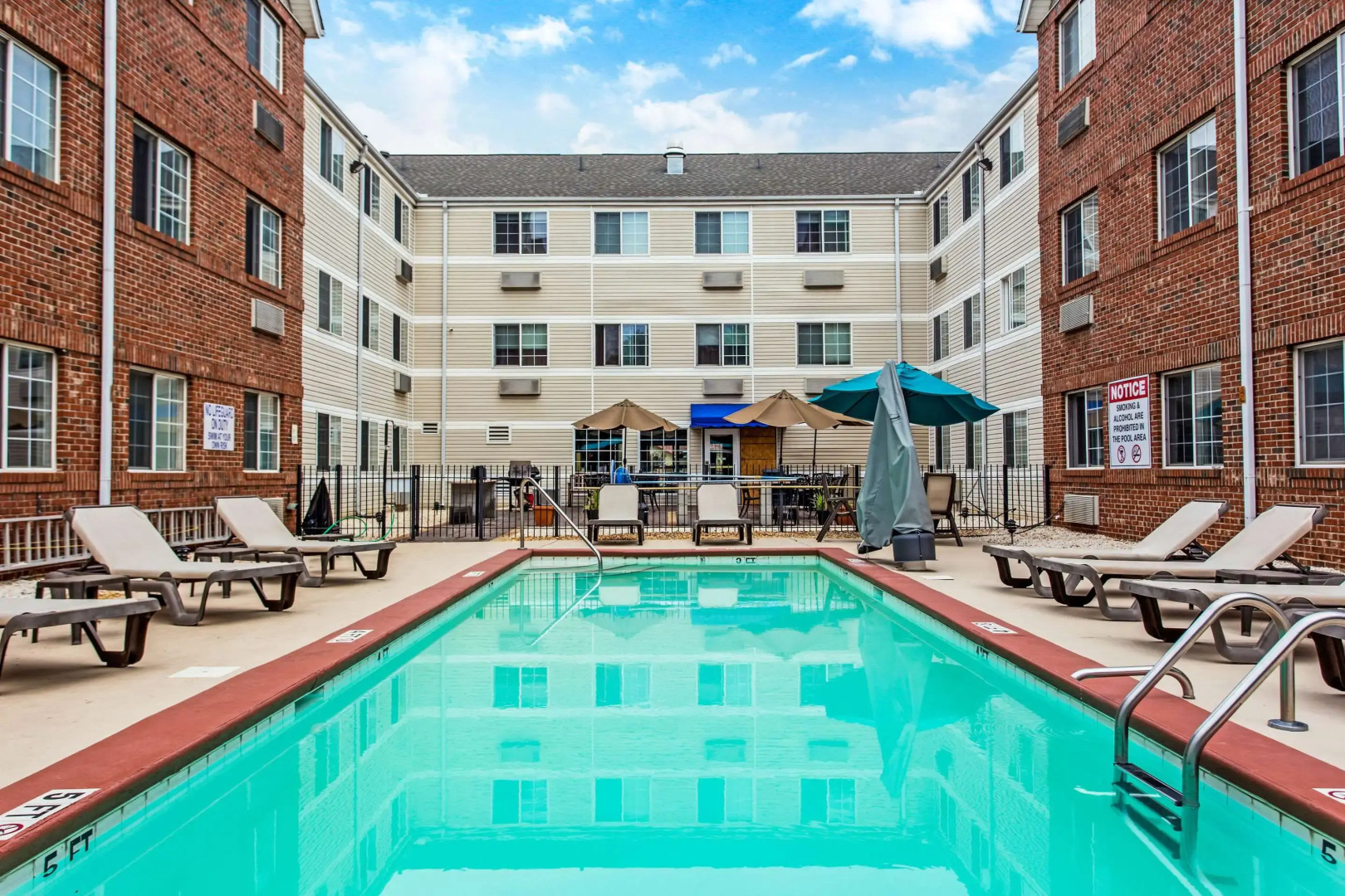 MainStay Suites Greenville Airport