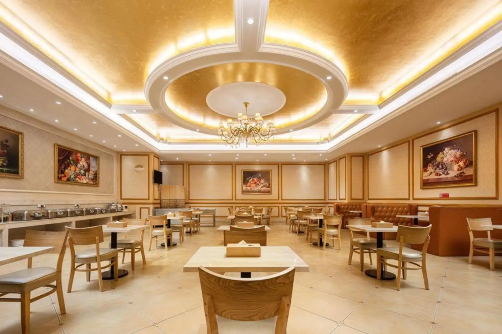 Vienna Hotel (Xiantao Huanggong)