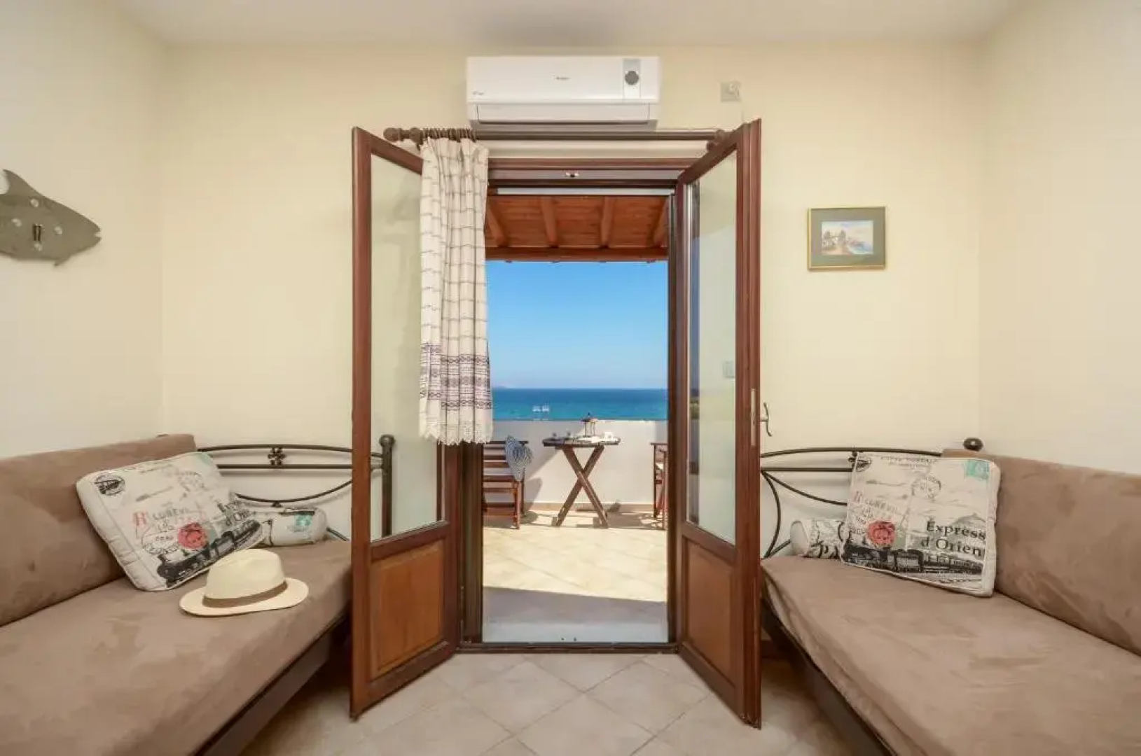 Theonis Villas