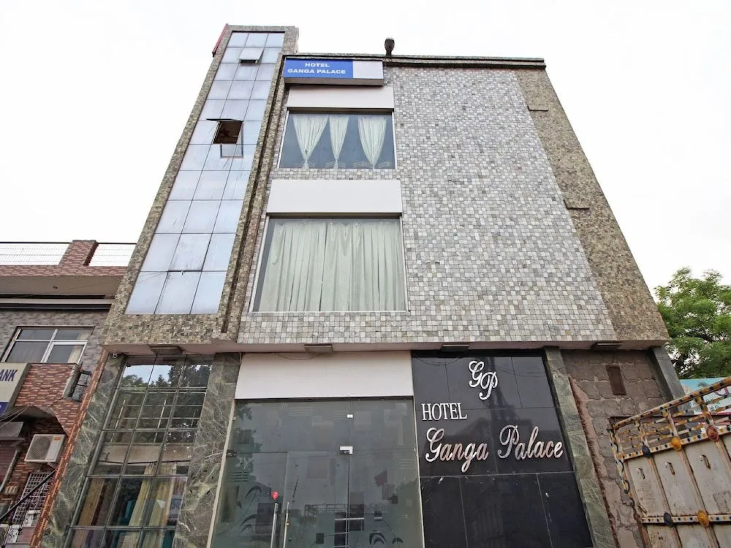 OYO Rooms Junction Road Mathura