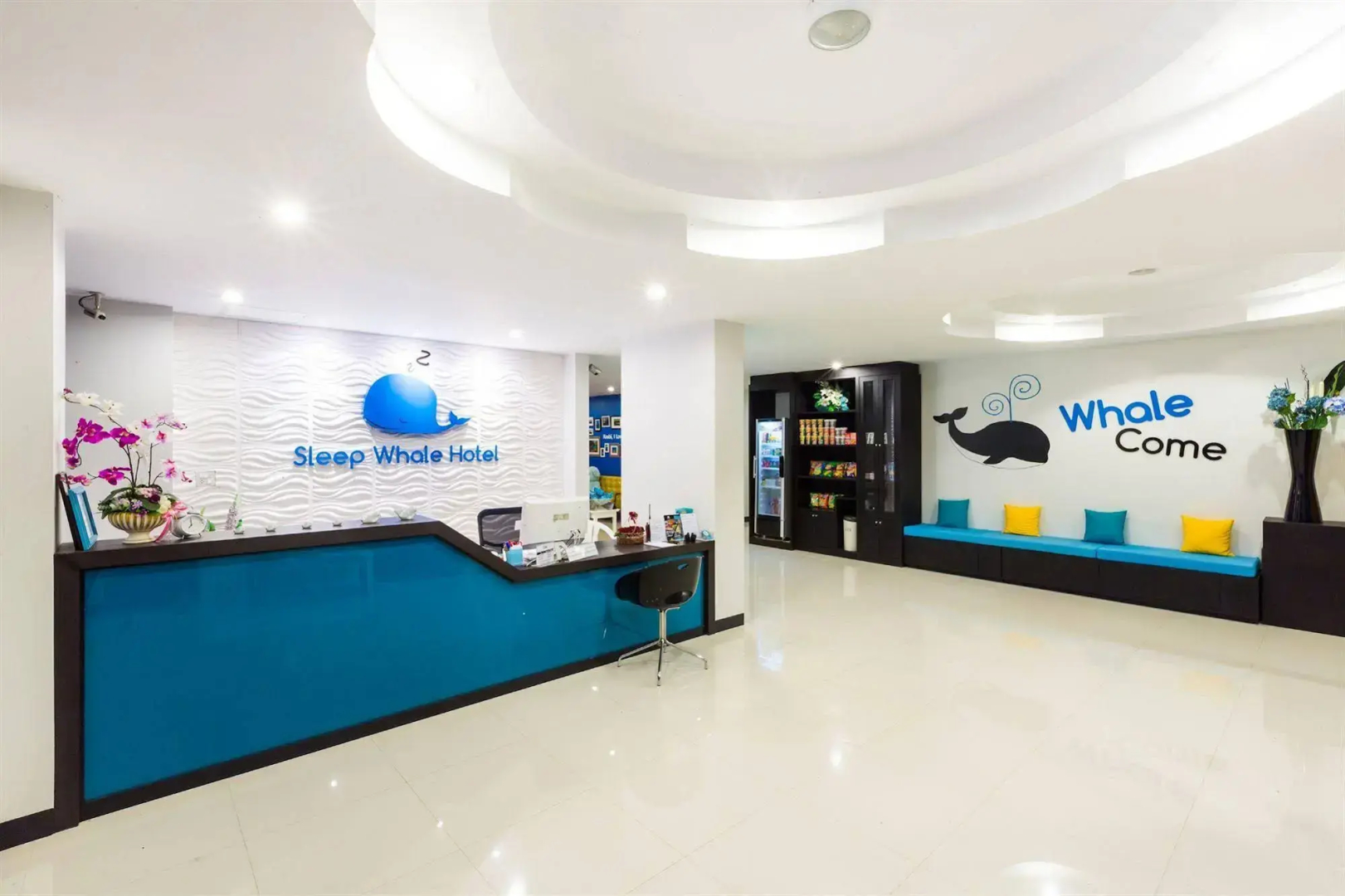 Sleep Whale Hotel