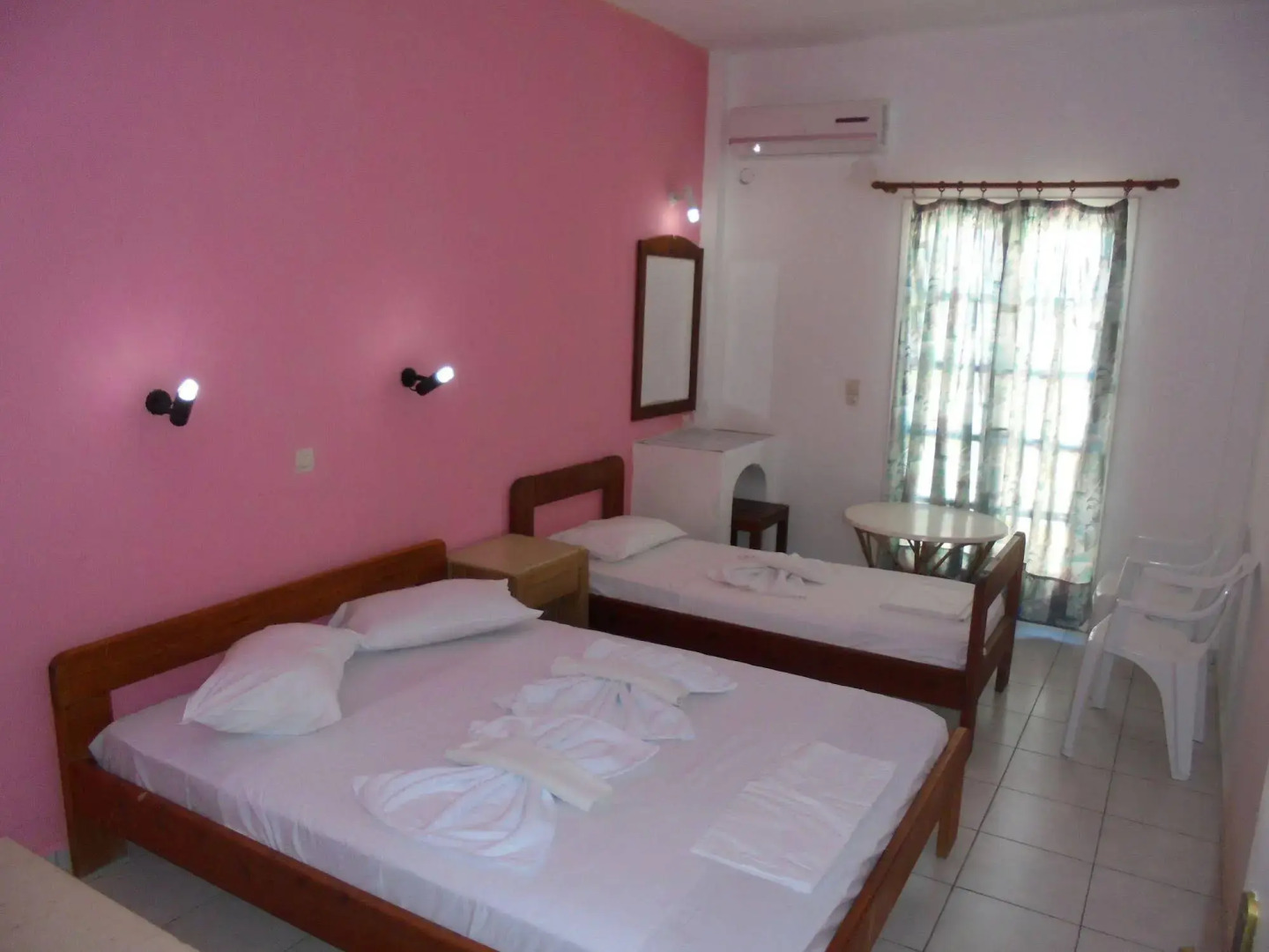 Kokkinakis Apartments