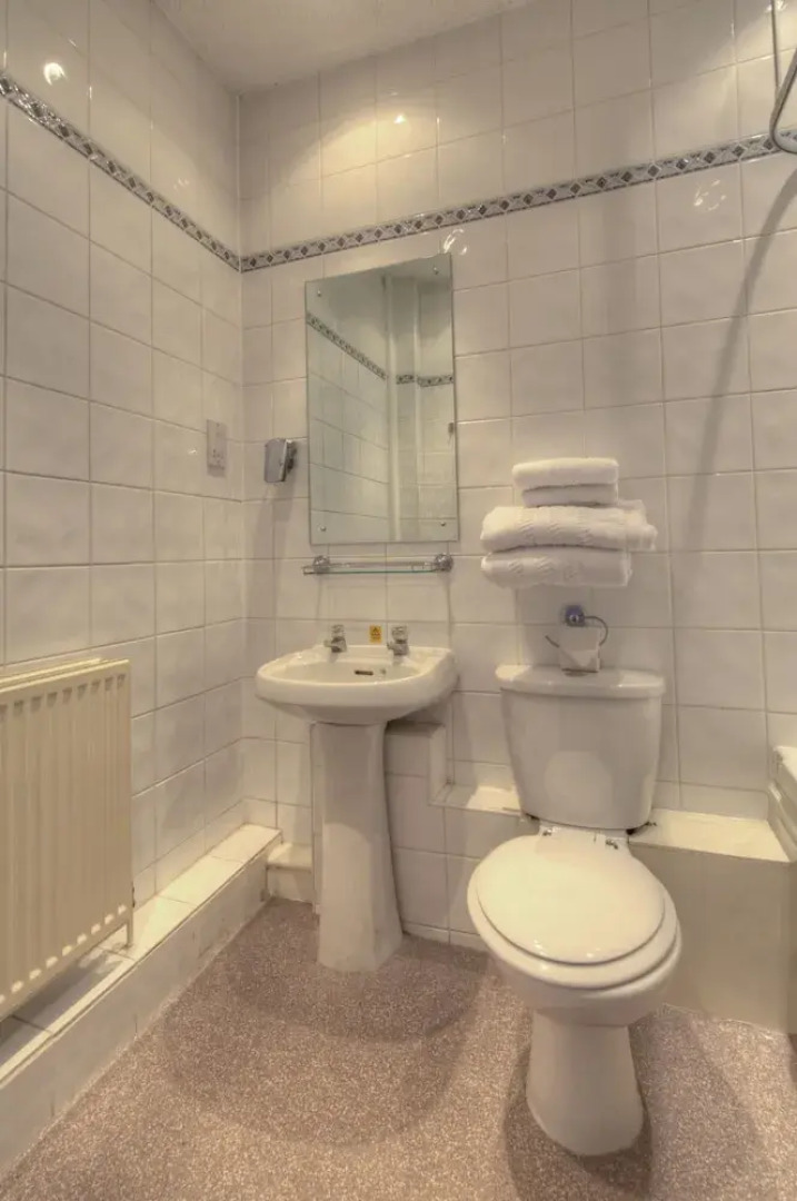 Royal Inn by Good Night Inns