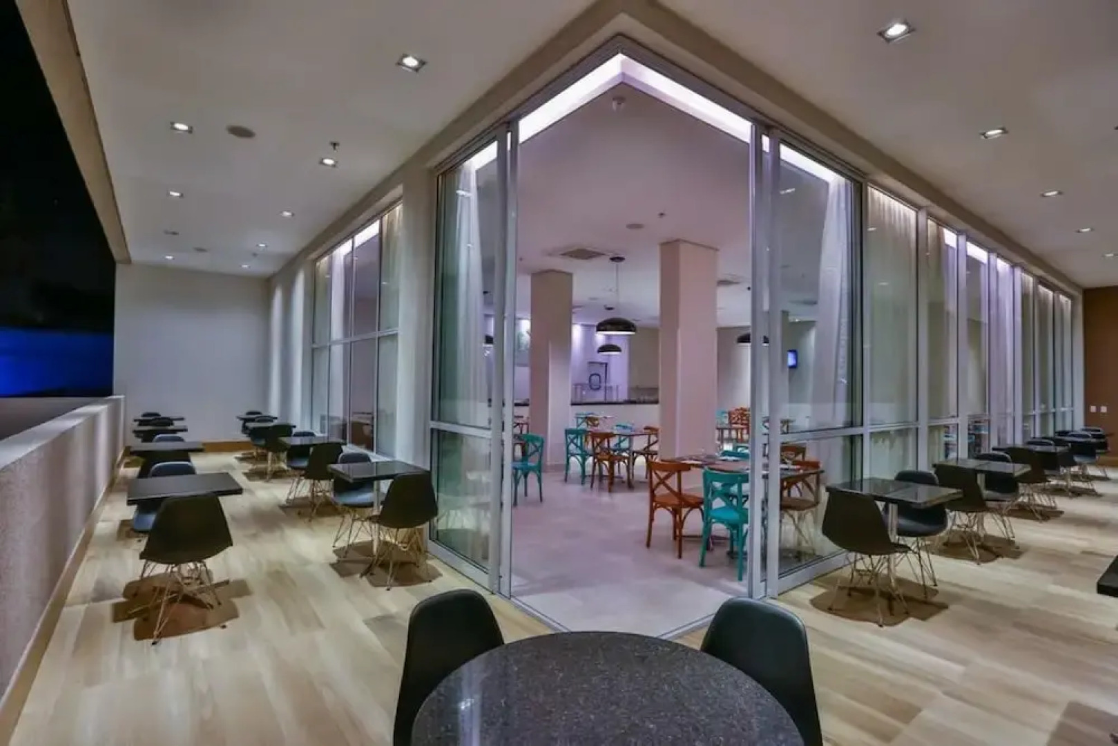 Summit Suites Pindamonhangaba