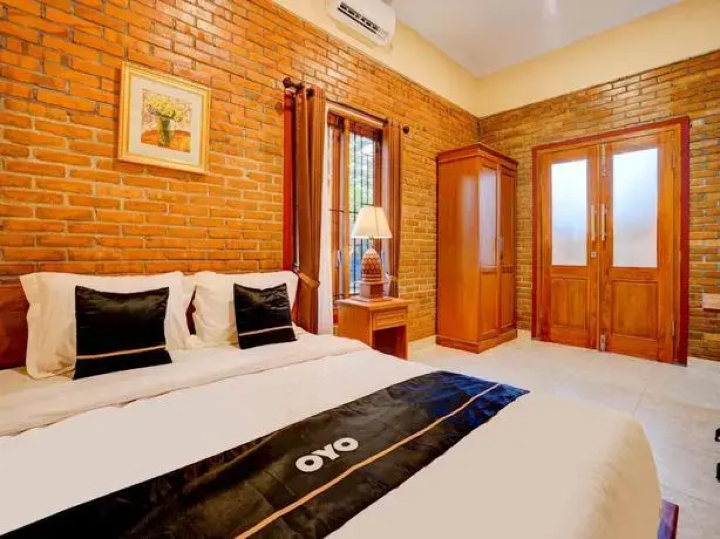 SUPER OYO Collection O 90265 Cempoko Mulyo Homestay Syariah