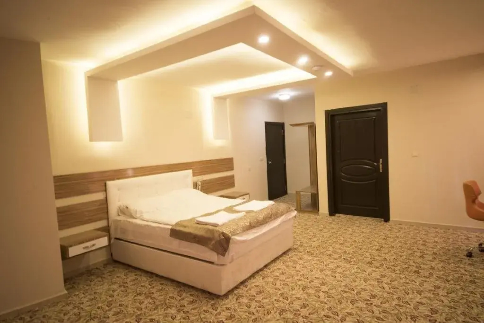 Osmaniye Hanedan Otel