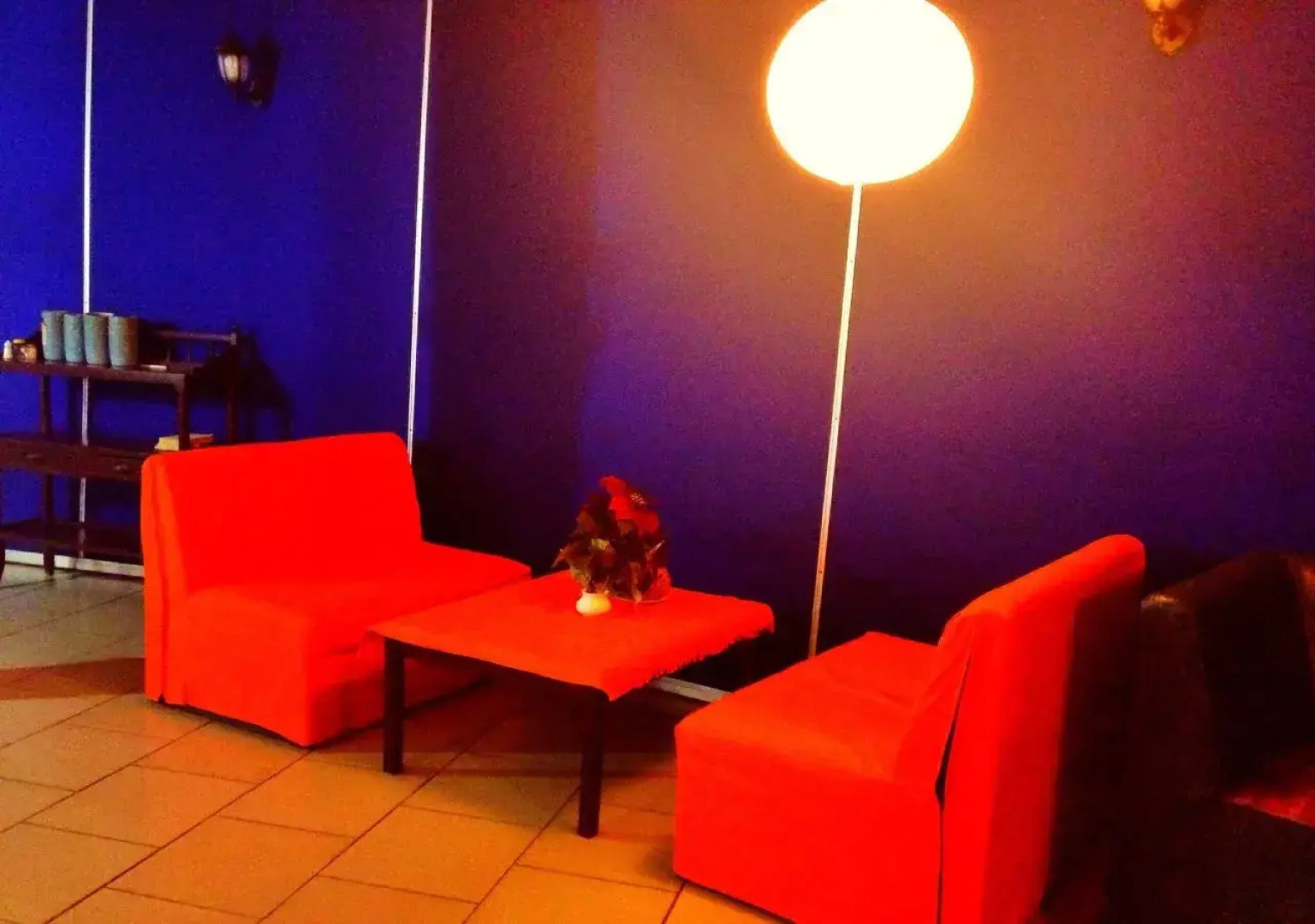 Sana's Beach Guesthouse and Restaurant