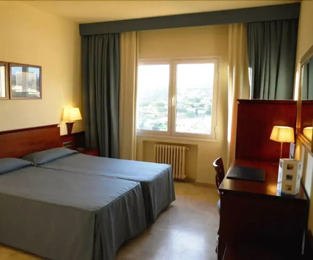 Hipócrates Curhotel