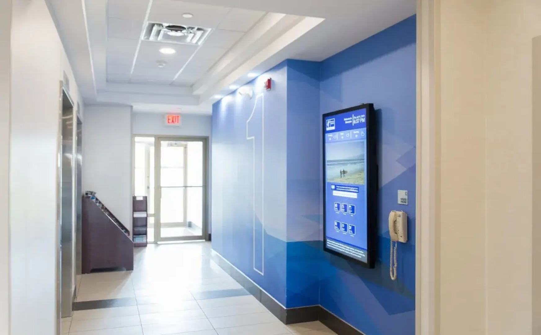 Holiday Inn Express & Suites Brampton by IHG