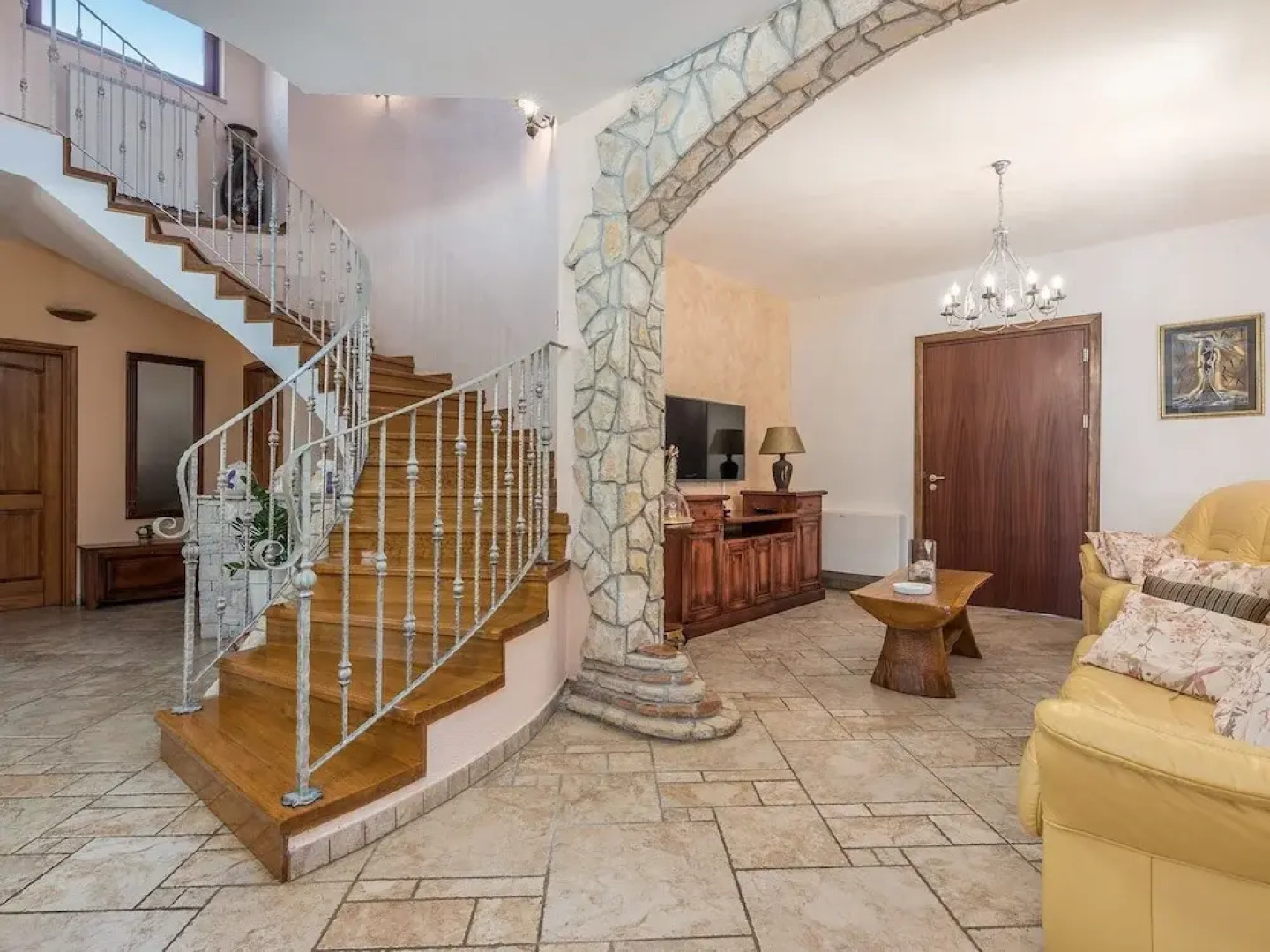 Rustically Furnished Villa With Swimming Pool and Spacious Yard Near Labin