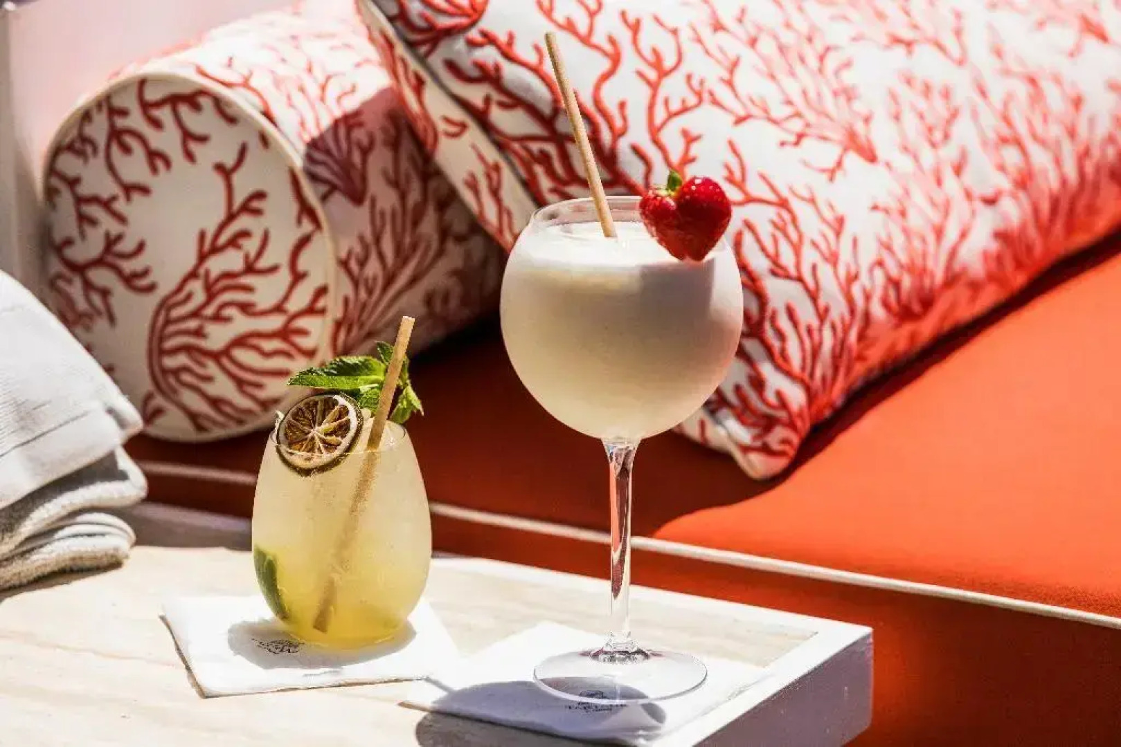 Hôtel La Tartane Saint -Tropez