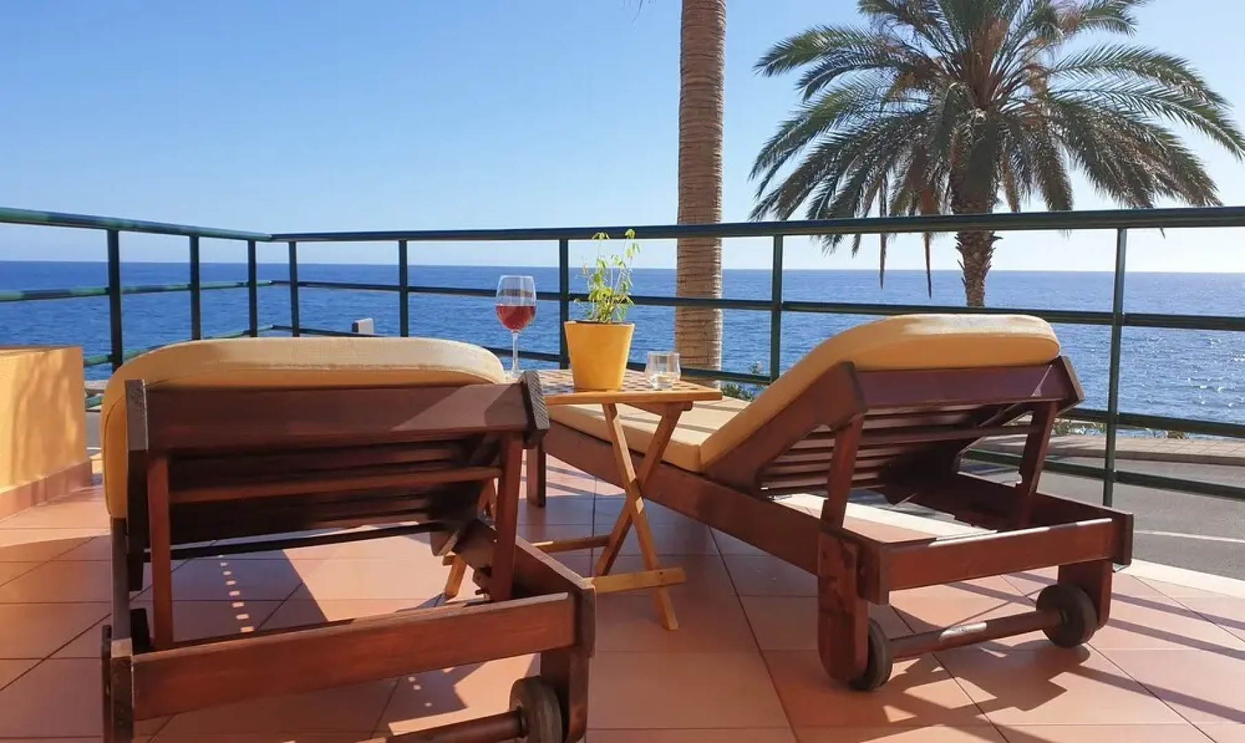 Atlantic View Apartment by our Madeira