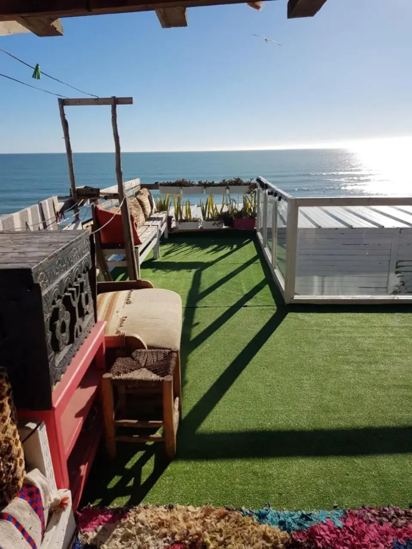 Surf & Travel Camp