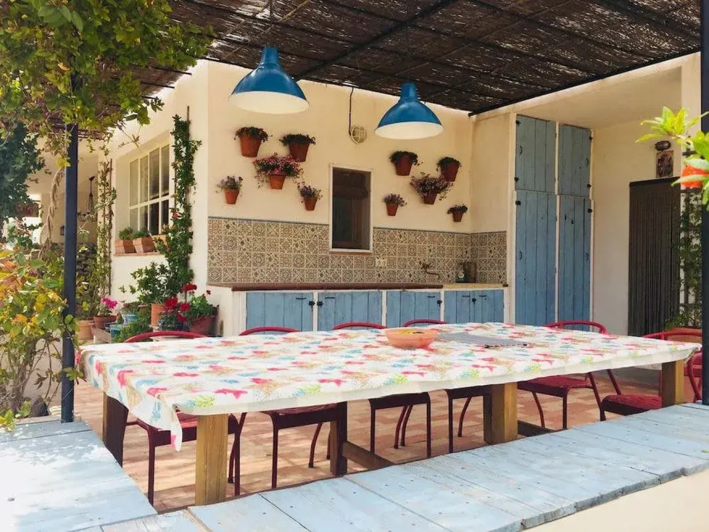 Flores Amarillas B&B