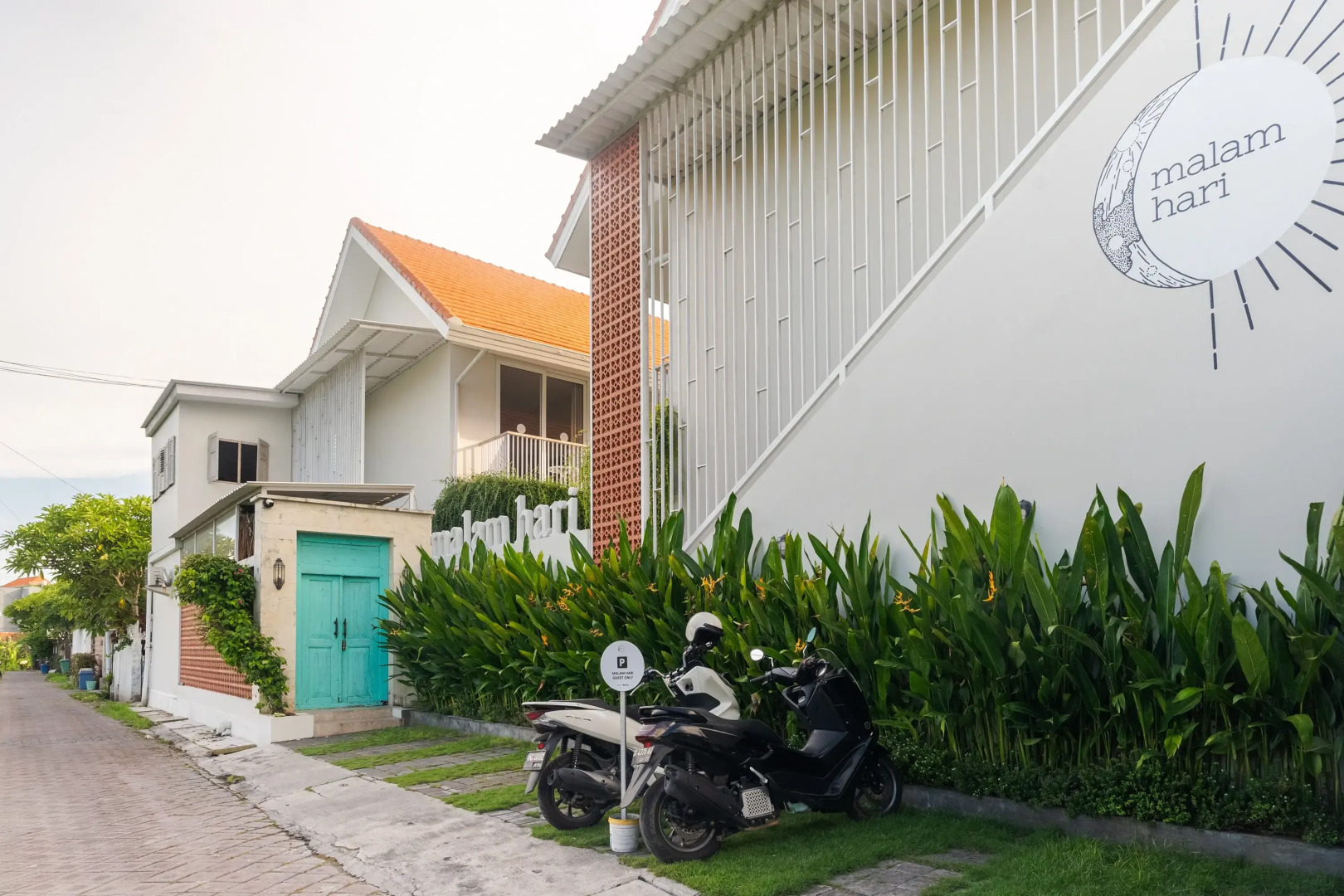 Malam Hari ApartHotel