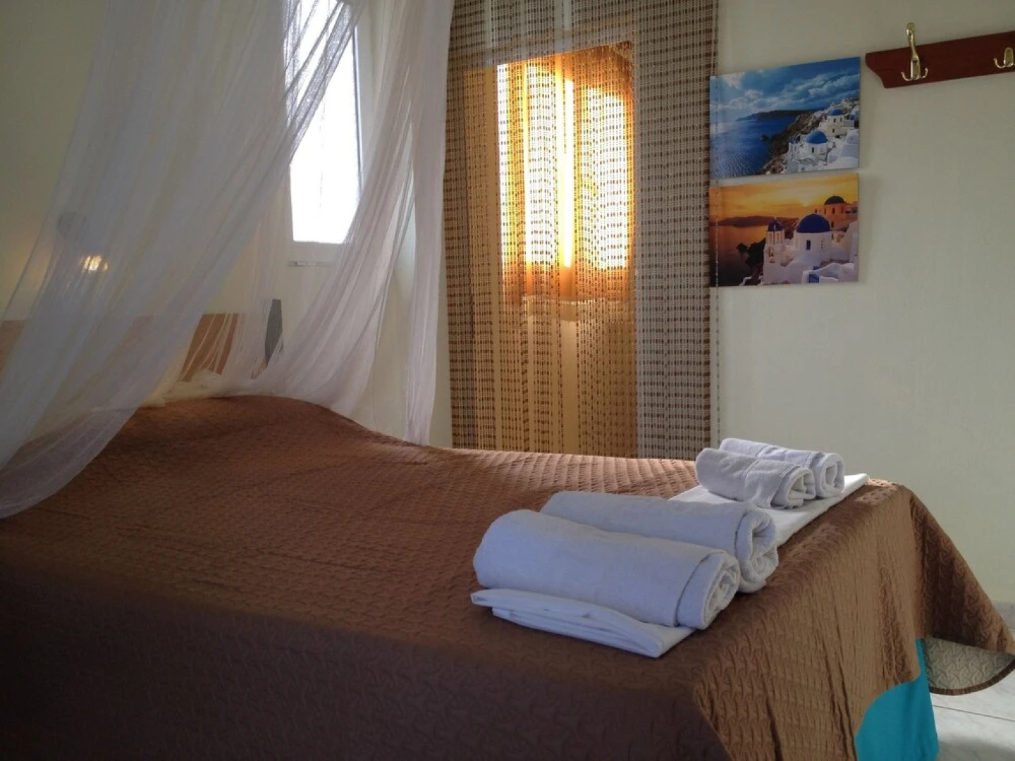 Kostas Rooms & Apartments