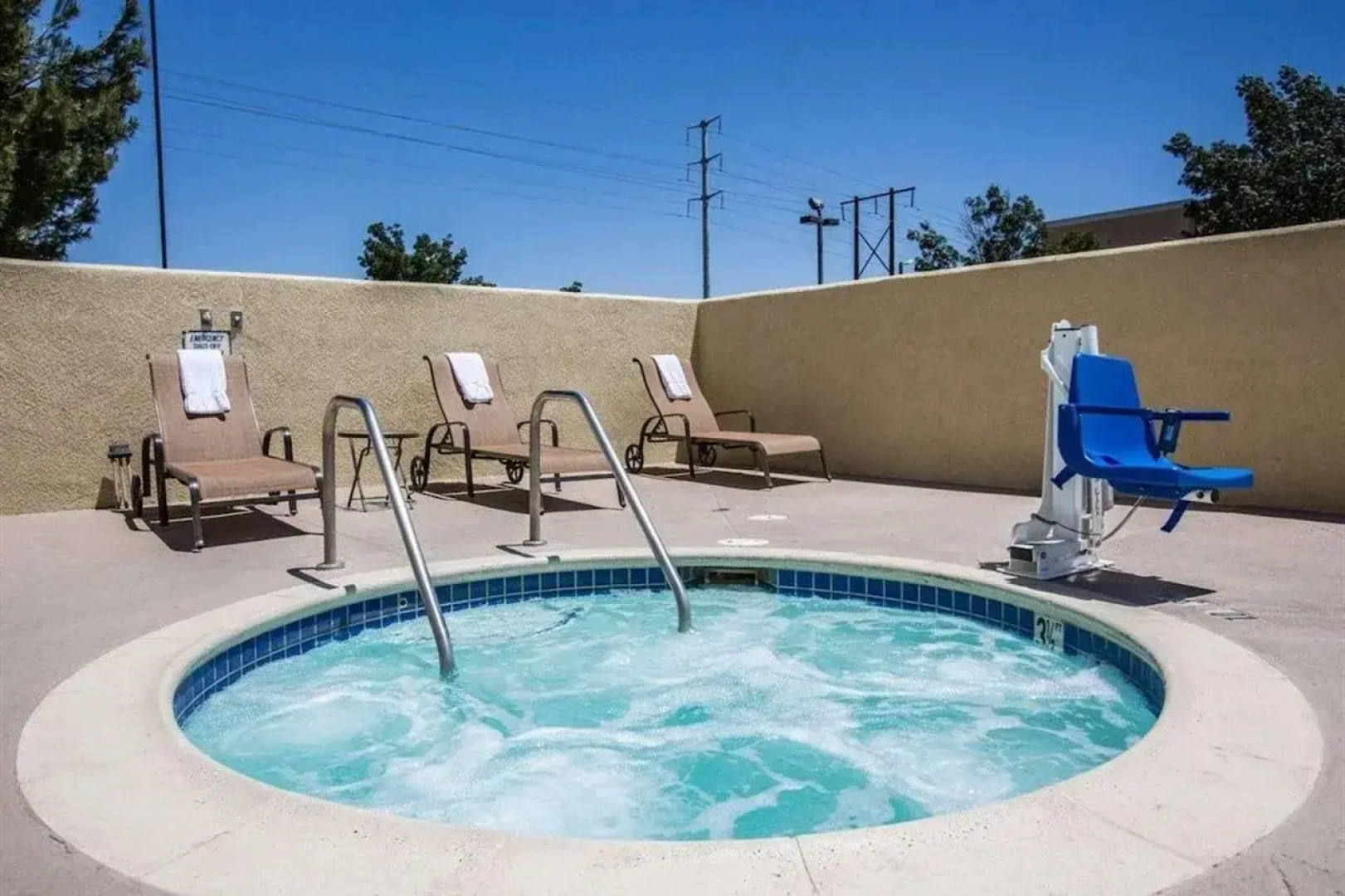 Comfort Suites Victorville-Hesperia