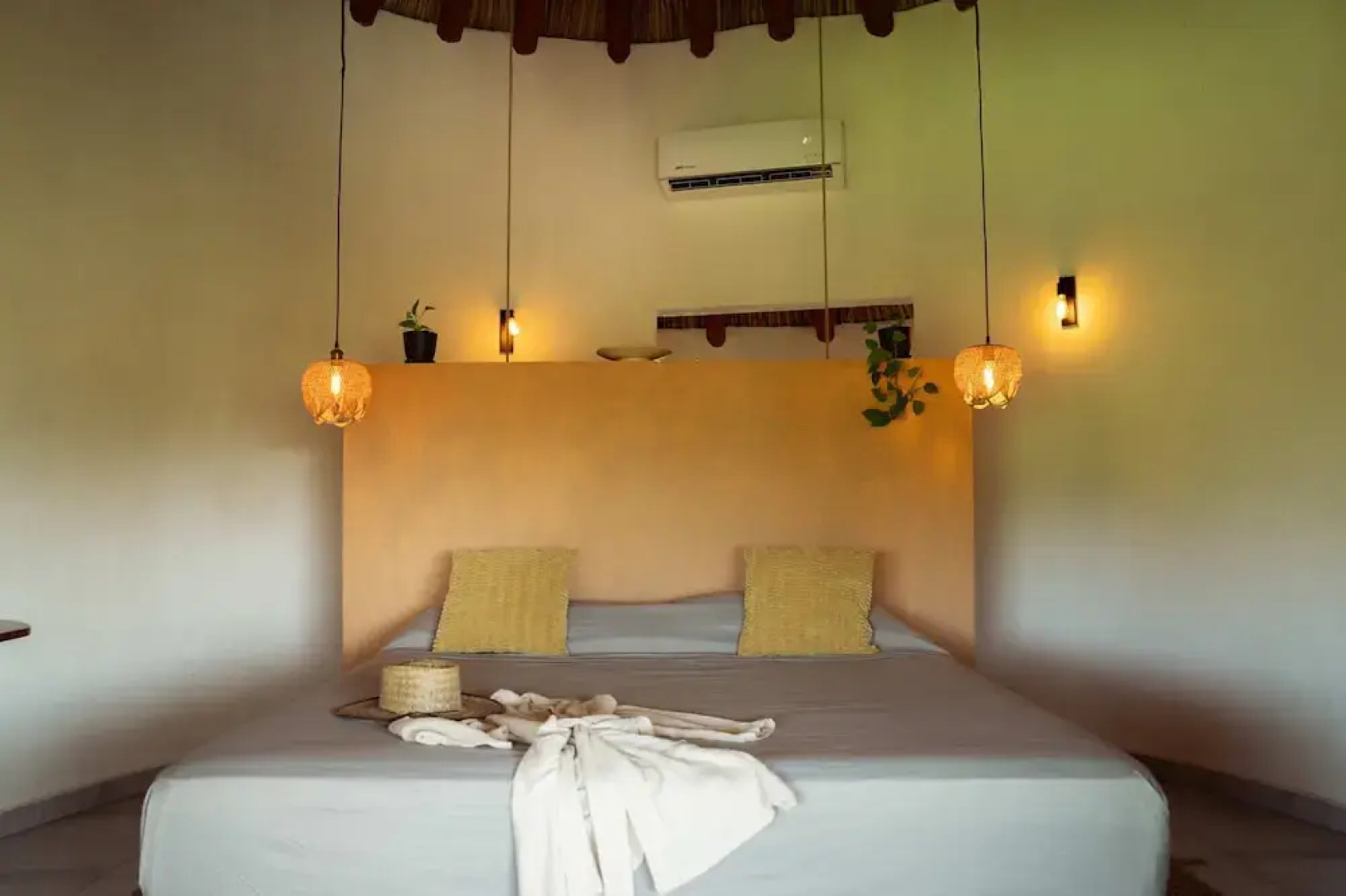 Villas Oasis Bungalow Top