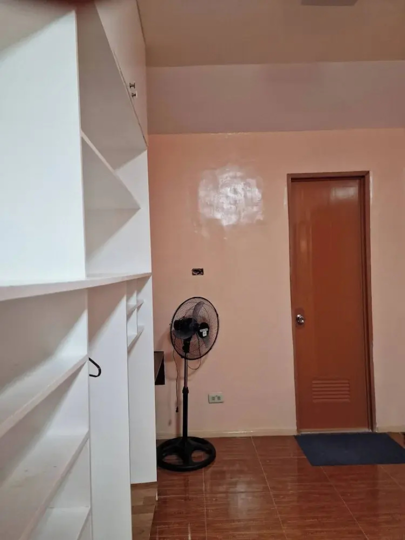 3 Bedrooms 2 Storey House!