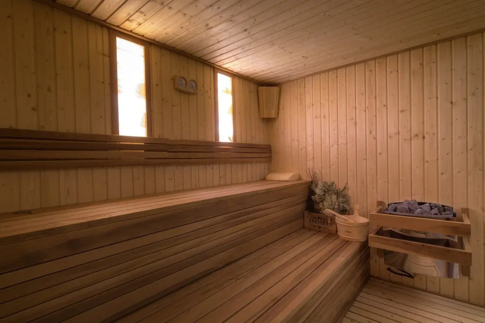 King Maron Beach Hotel & Spa