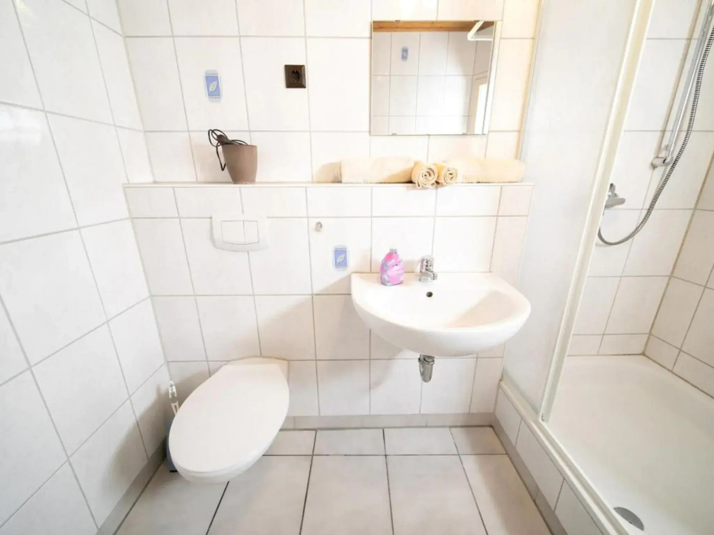 Well -kept apartment in Juechen on a horsefarm