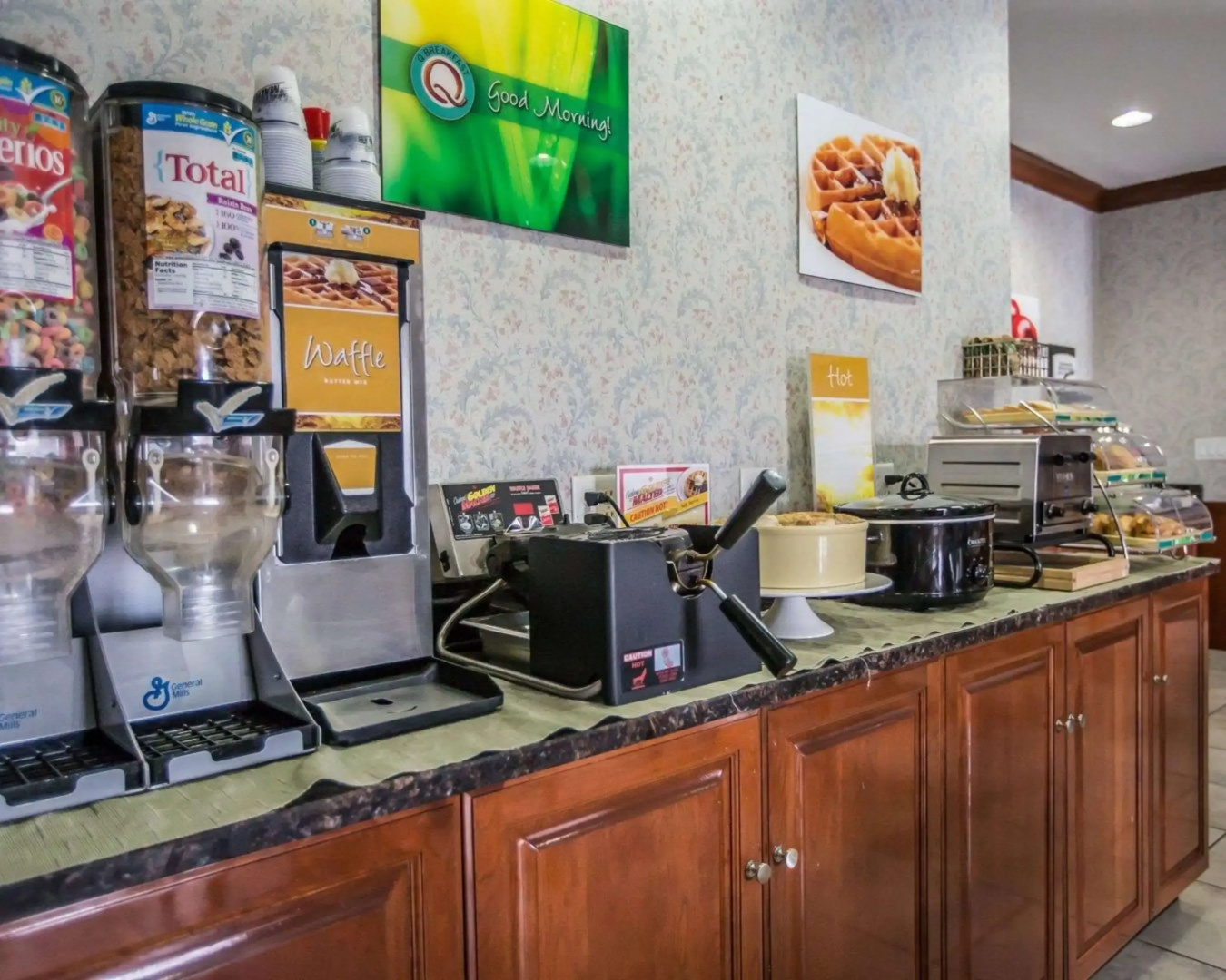Quality Inn Peru near Starved Rock State Park