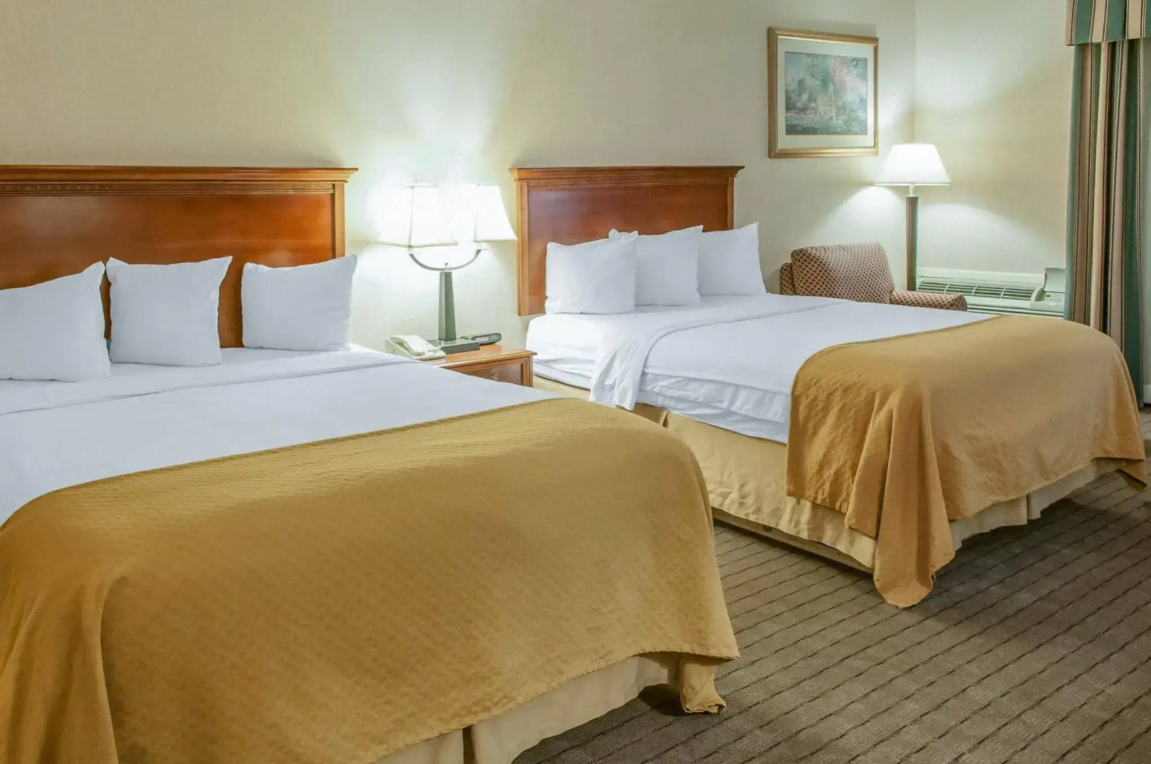Quality Inn & Suites Grants - I-40