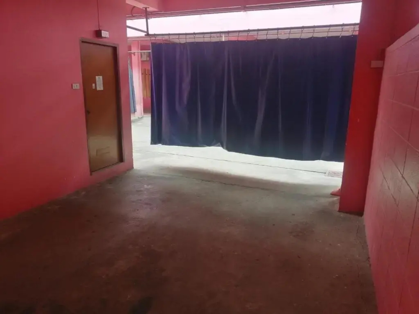 โรงแรม444