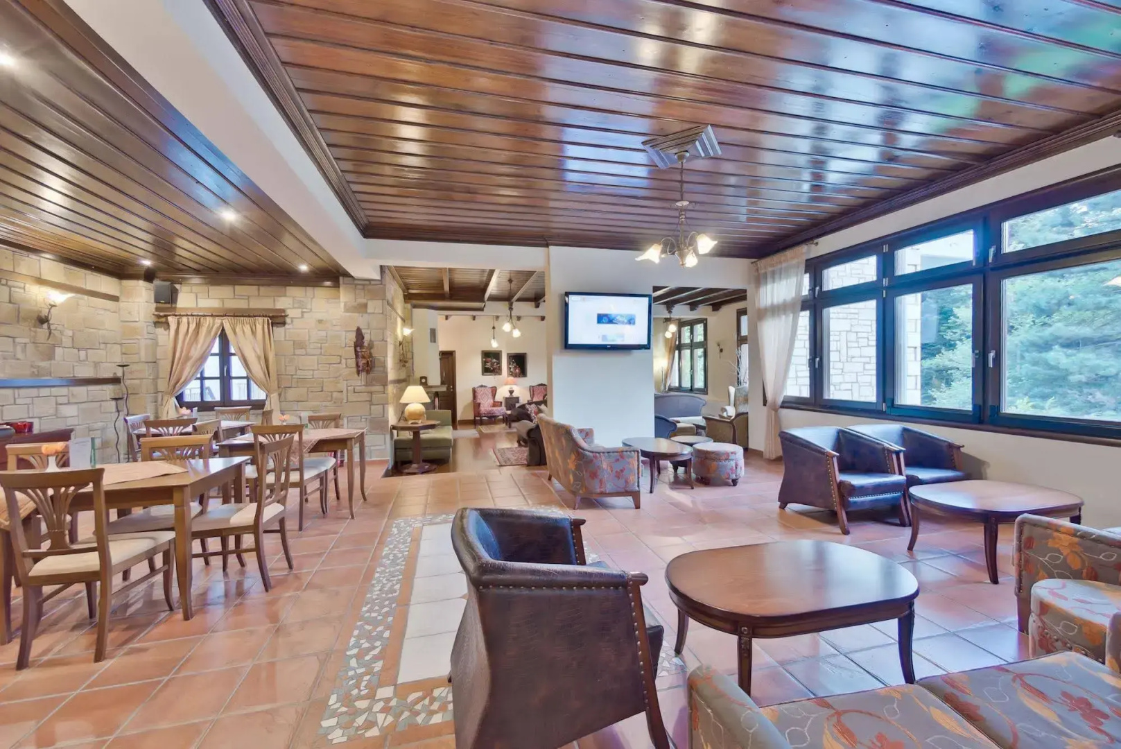 Giamandes Hotel