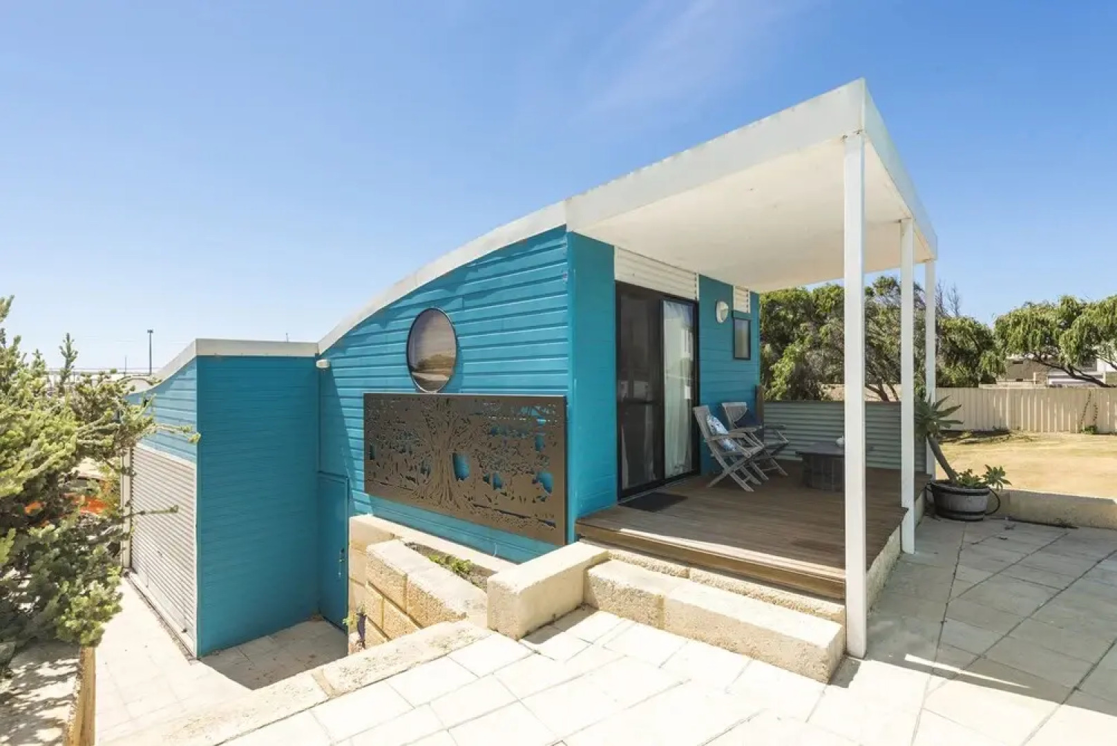 Wave House - Beach Front Lancelin