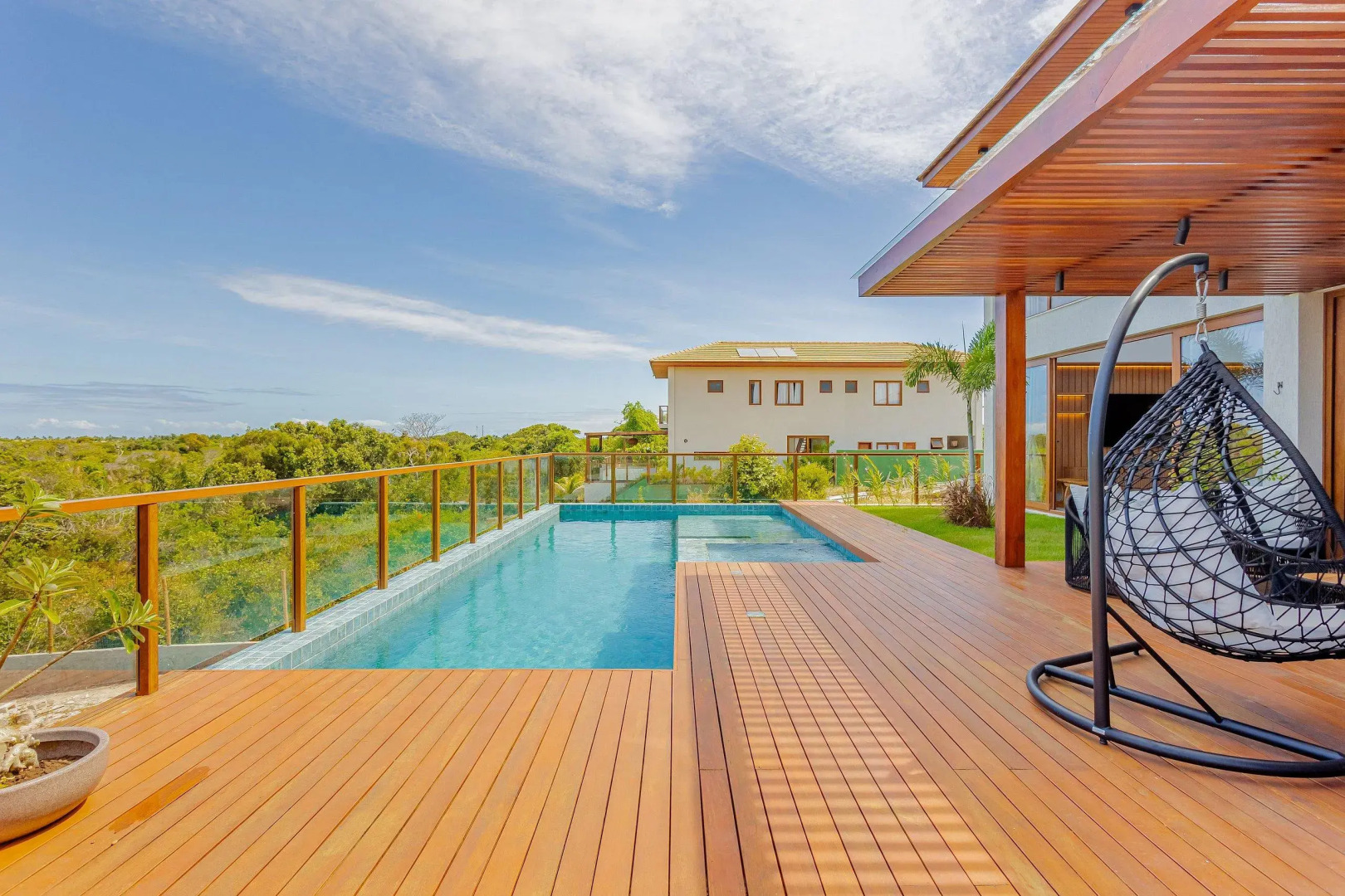 PF54 Casa Alto Padrão 5 Suítes com Diarista Inclusa - Praia do Forte