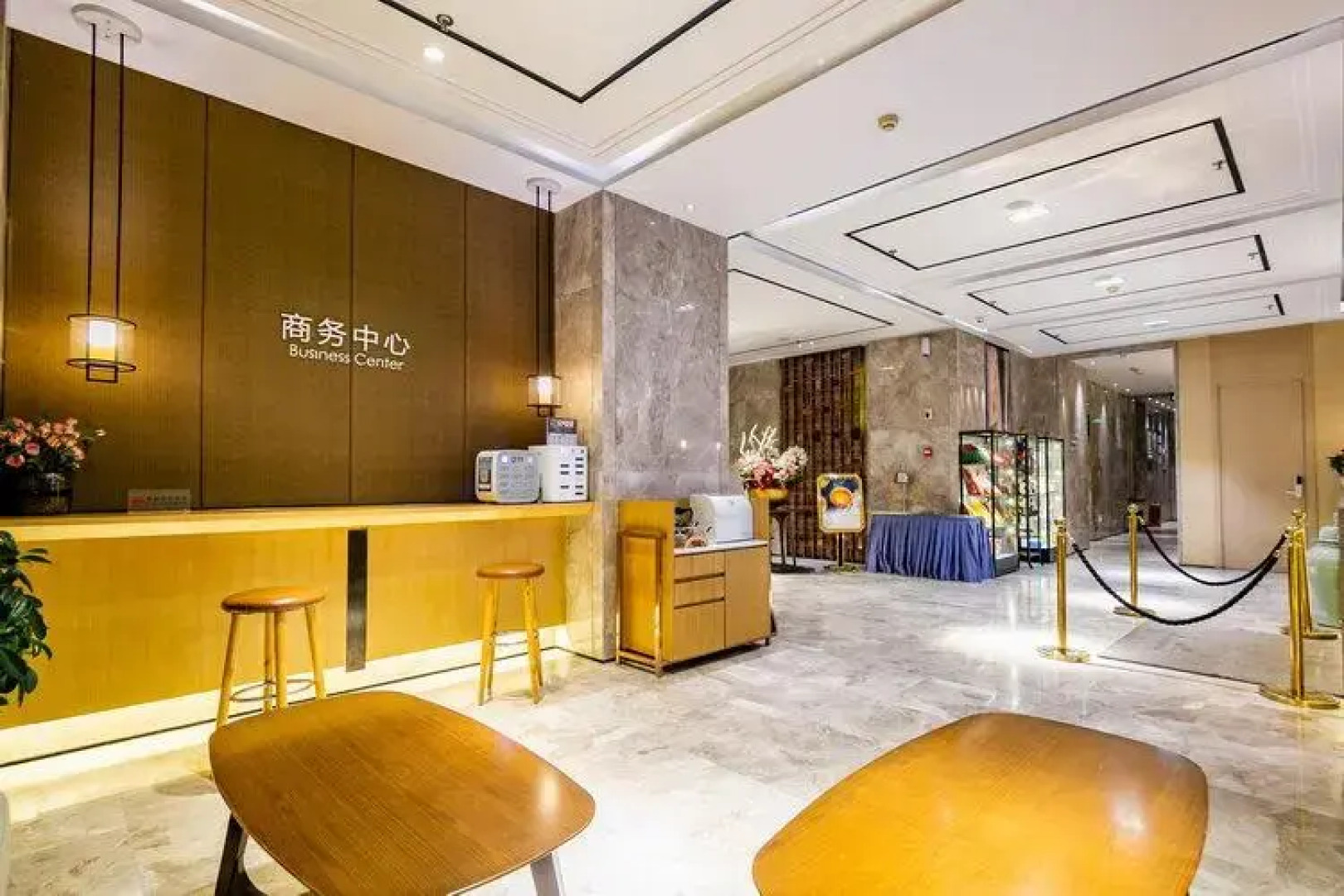 Yitel Collection Chengdu Wuhouci Provincial Orthopaedic Hospital Metro Station