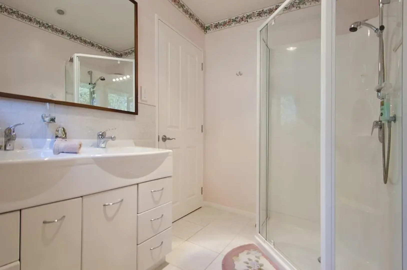 On the Beach Bed & Breakfast