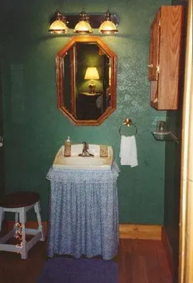 Azalea Inn Bed & Breakfast