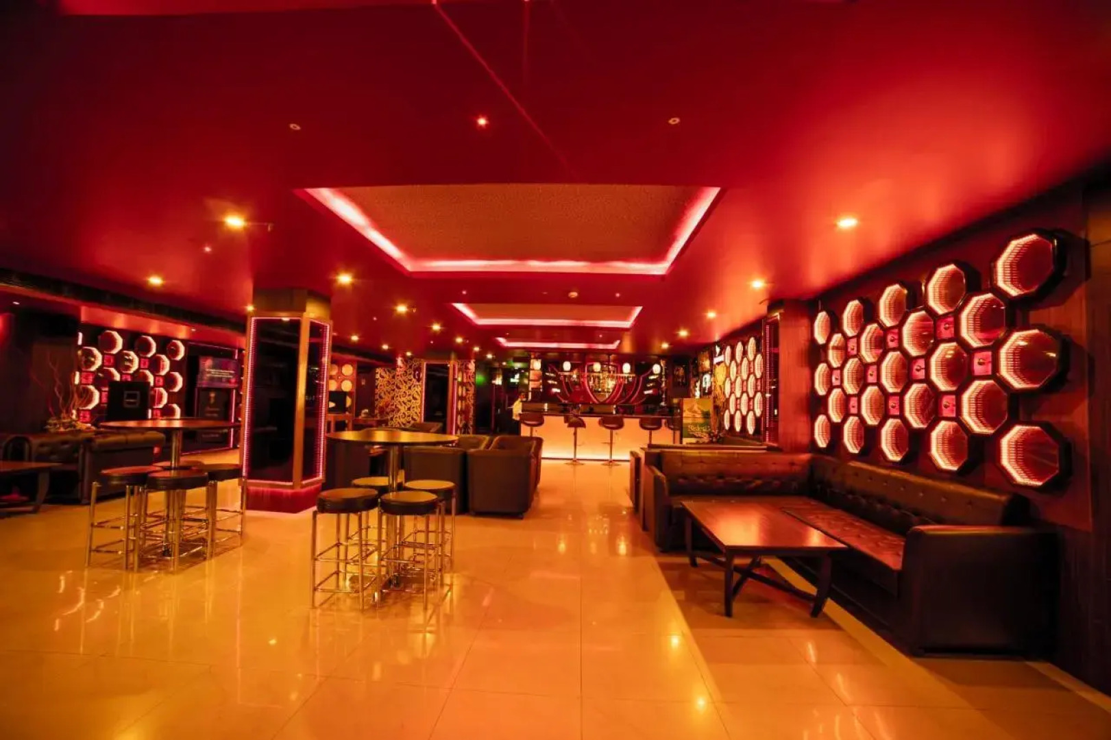 Hotel JSR Continental