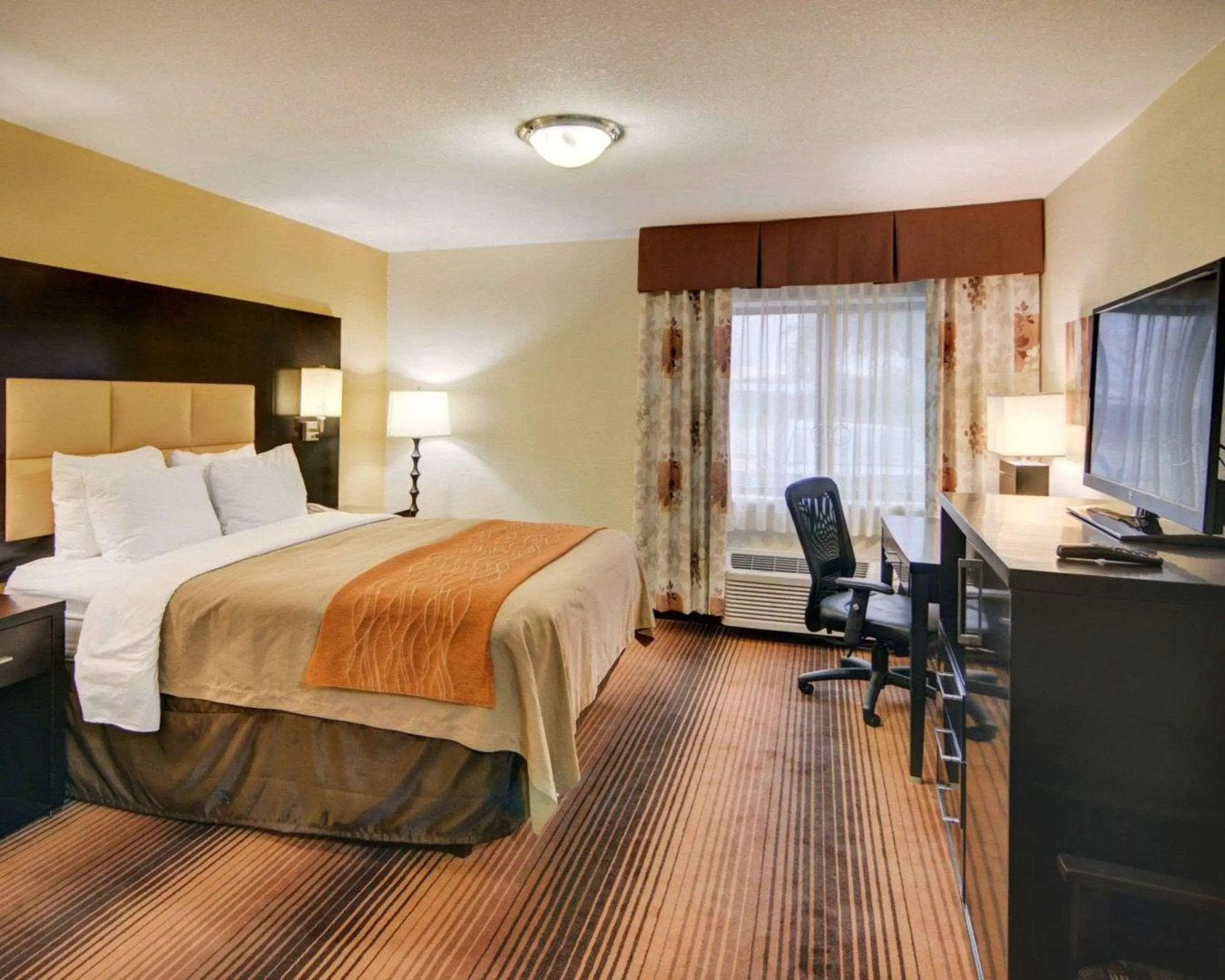 Spark by Hilton Grapevine DFW North