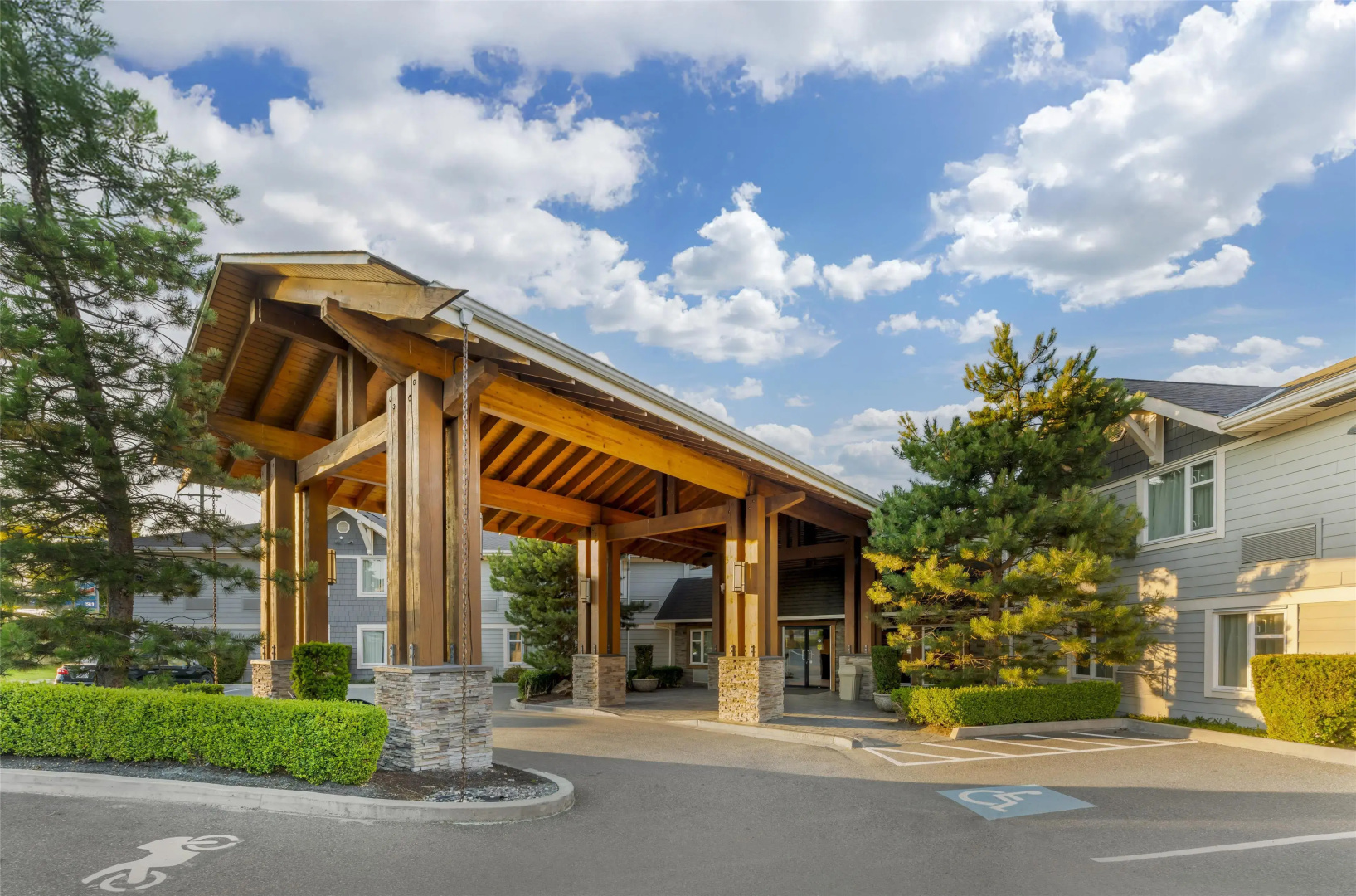 Best Western Plus Country Meadows Inn